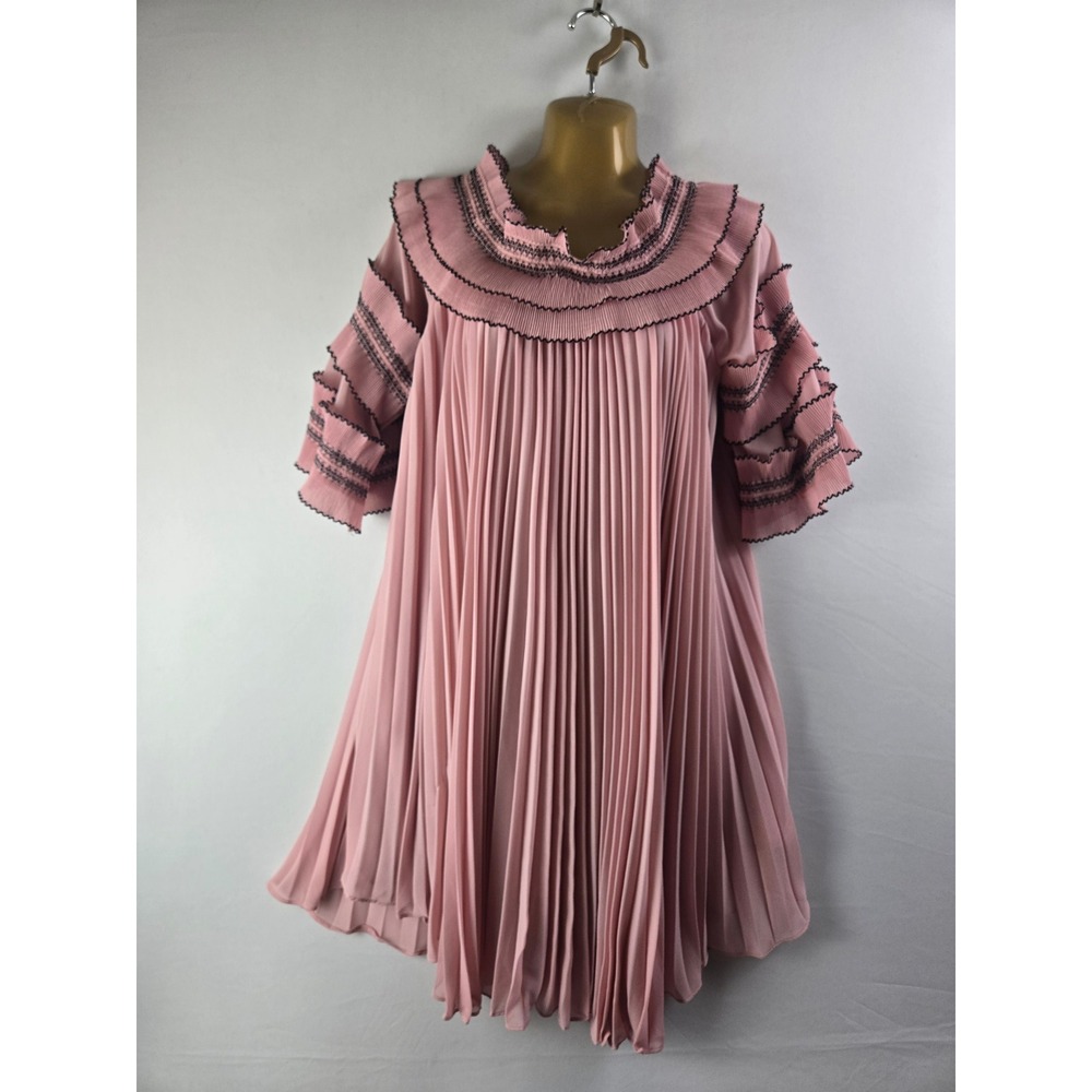 N BY Nancy Pink Pleated Ruffle Mini Dress Womens M Short Sleeve Tiered Chiffon